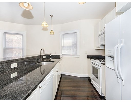 6 Giles Park unit 2, Somerville, MA 02143 - photo 1