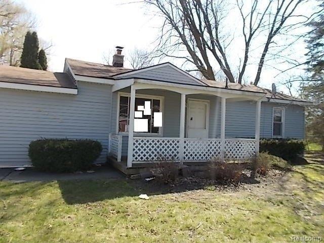 5438 Country Ln, Flint, MI 48506 - photo 1