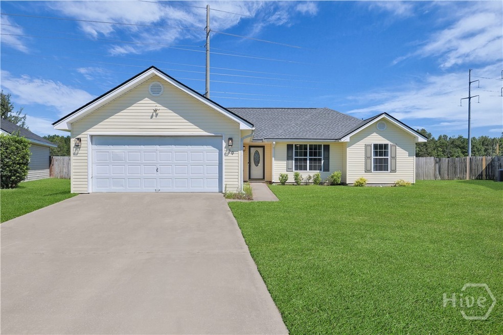 39 Cordage Cir, Savannah, GA 31407 - photo 1