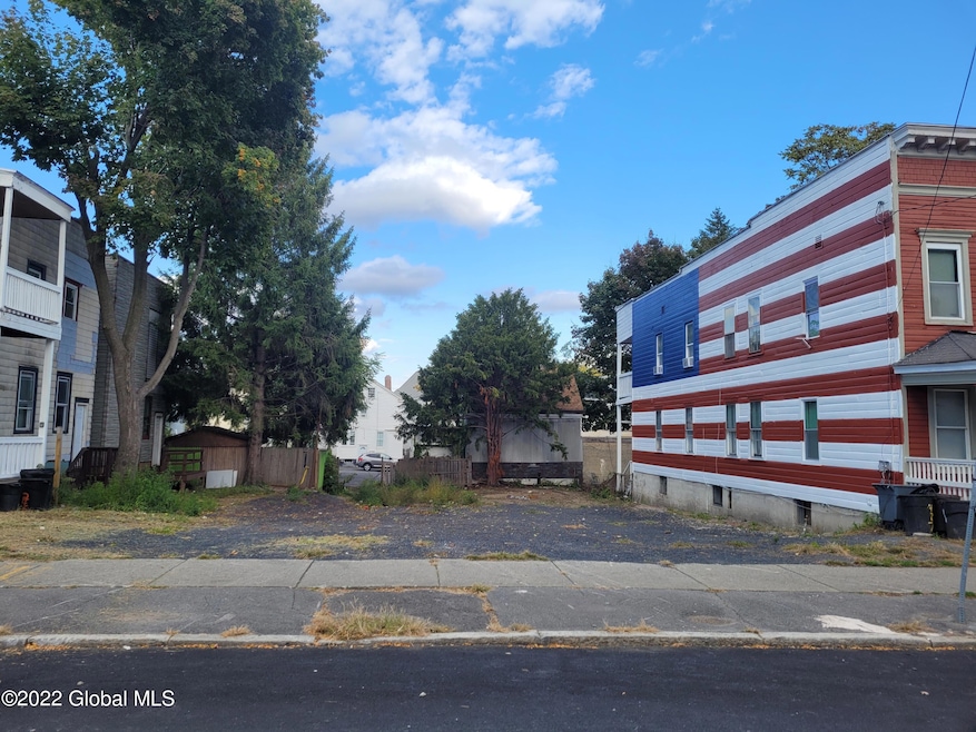 489 Hudson Ave, Albany, NY 12203 - photo 1