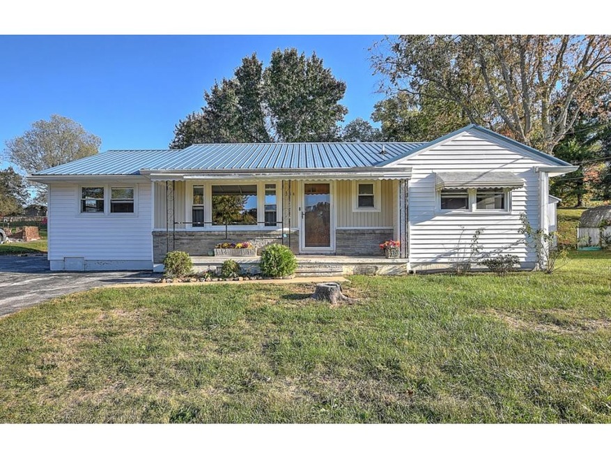 LowMaintenance Exterior