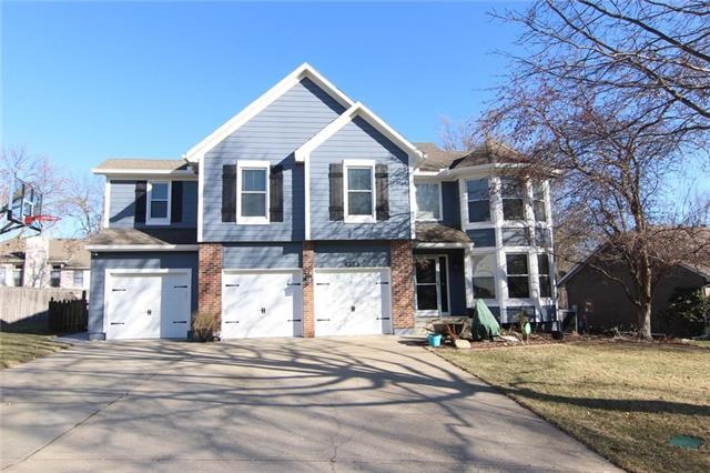 6809 Hauser Dr, Shawnee, KS 66216 - photo 1