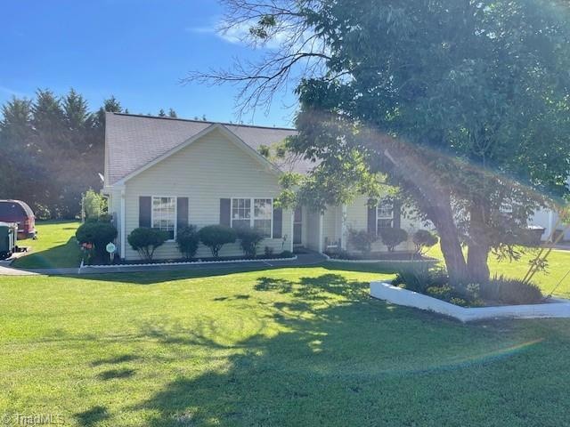 2817 Pleasant Garden Rd, Greensboro, NC 27406 - photo 1