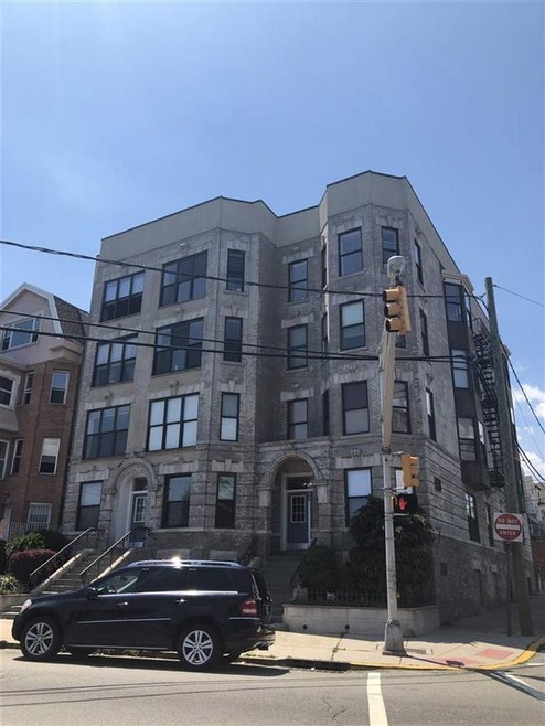 965 Boulevard E unit 4-1, Weehawken, NJ 07086 - photo 1