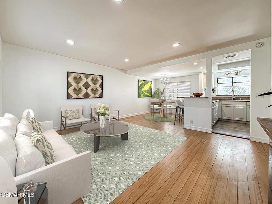 Under Contract $489,900