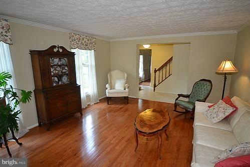 8205 Lapping Brook Ct, Laurel, MD 20723 - photo 1