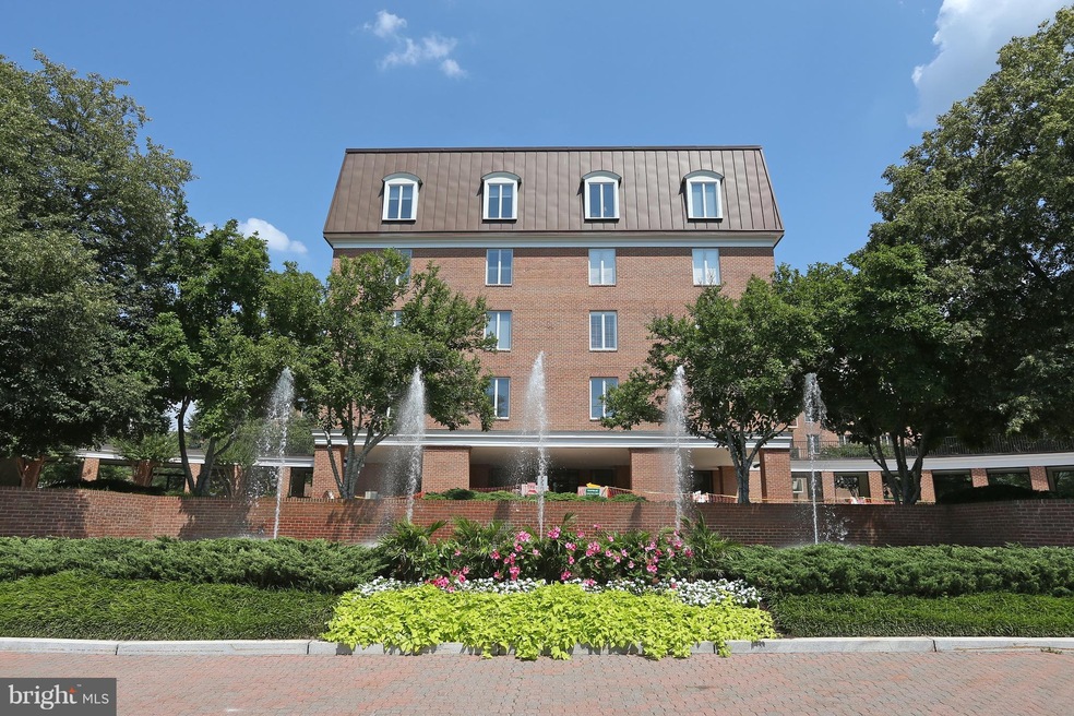 8101 Connecticut Ave unit S504, Chevy Chase, MD 20815 - photo 1