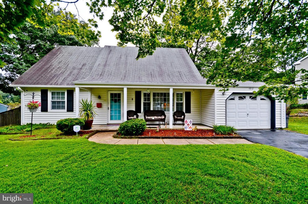 4912 Rockingham Ln, Bowie, MD 20715 - photo 1