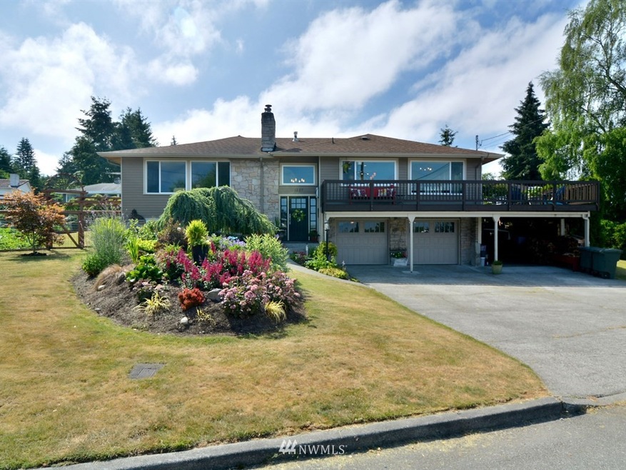 1227 Coronado Place, Edmonds, WA 98020 - photo 1