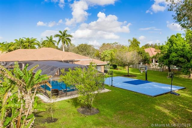 2270 SW 102nd Dr, Davie, FL 33324 - photo 1