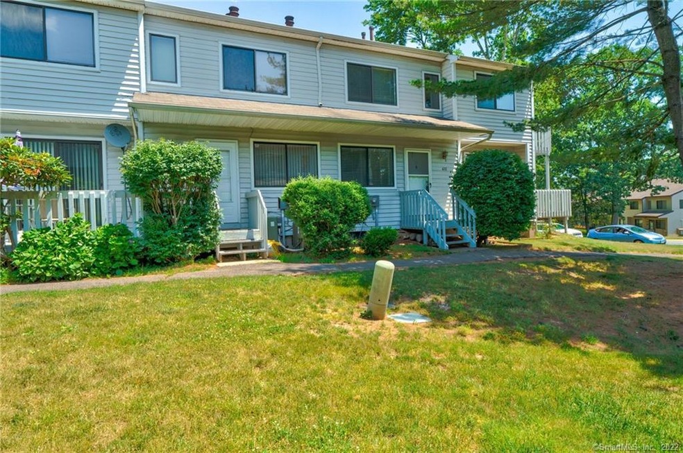 610 Cypress Rd unit 610, Newington, CT 06111 - photo 1
