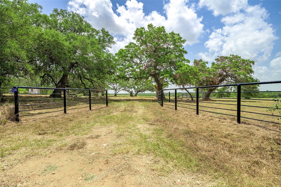 Pending $799,000