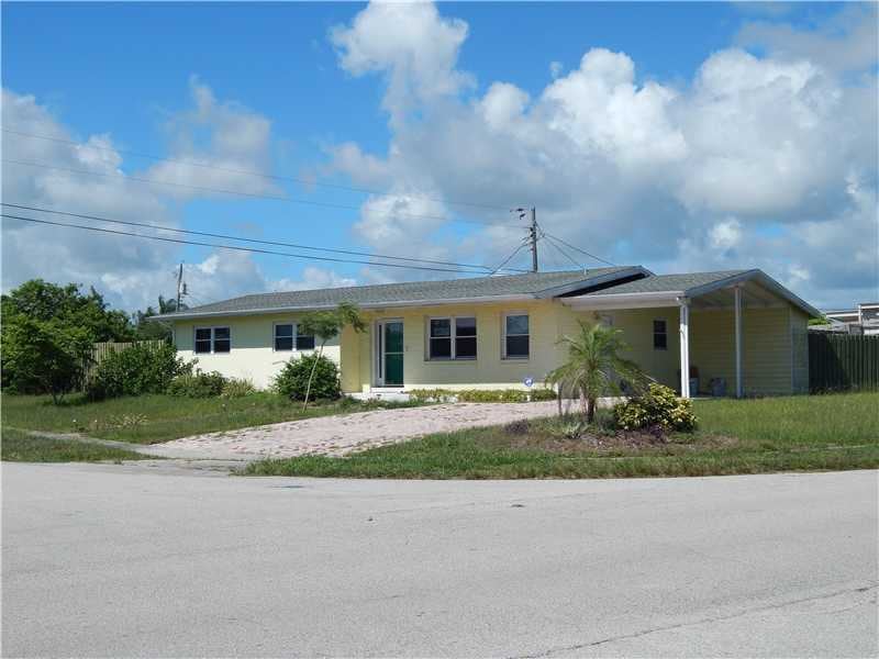 802 Dolores St, Sebastian, FL 32958 - photo 1