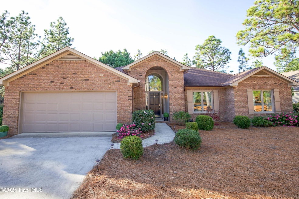 5 Kahkwa Trail, Pinehurst, NC 28374 - photo 1