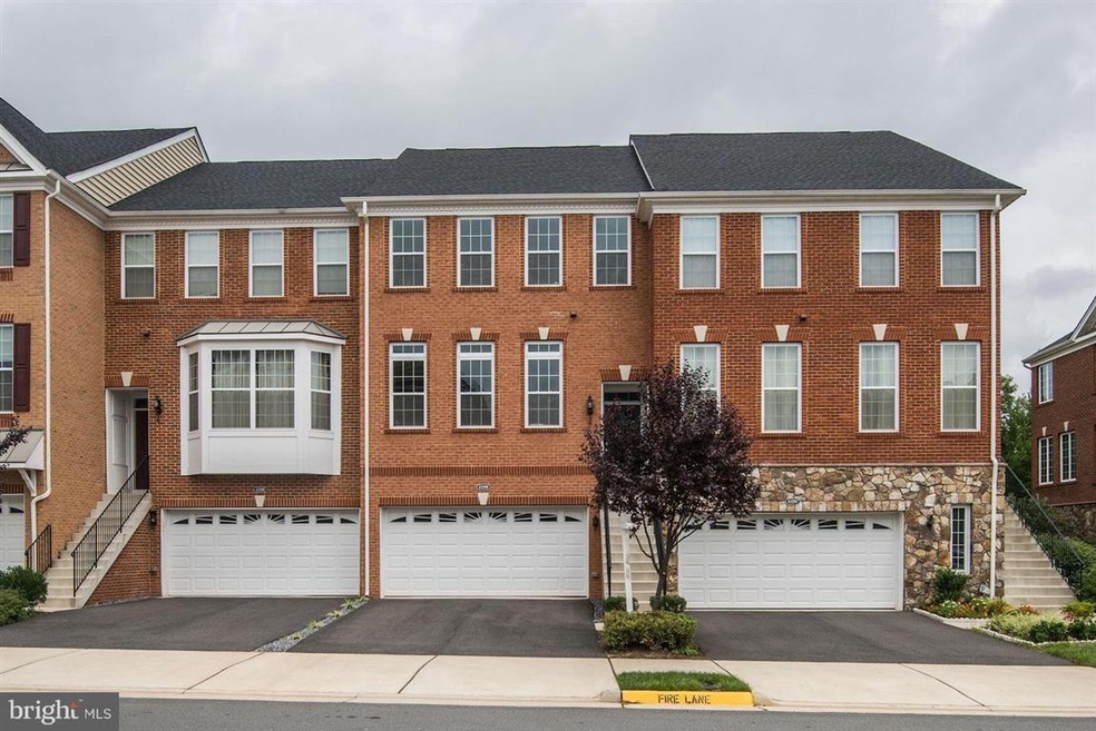 43299 Mitcham Square, Ashburn, VA 20148 - photo 1