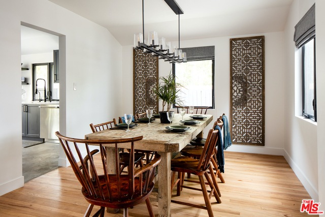 Dining room with opening to kitchen