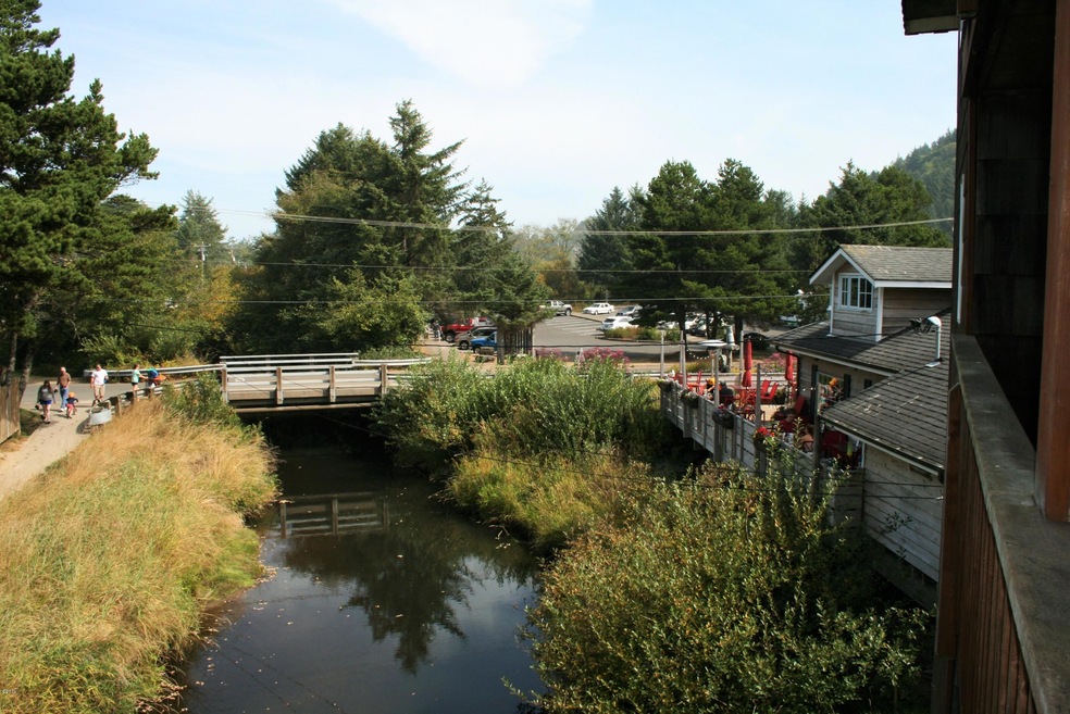 Creekside Frontage