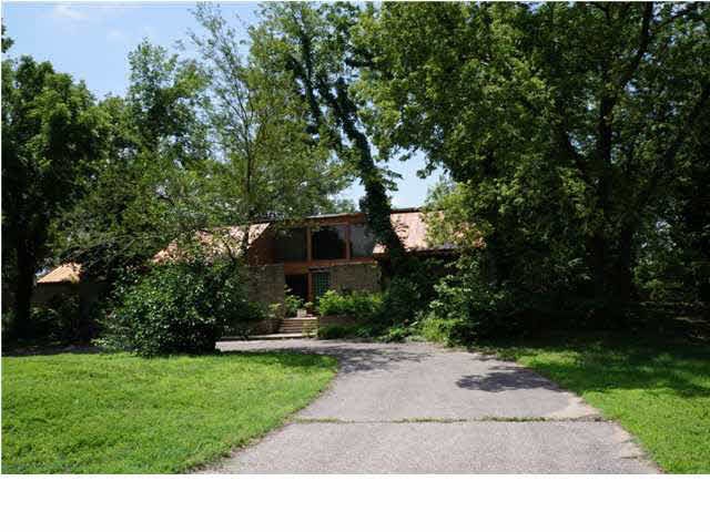 This property has the potential to be a $425,000 p