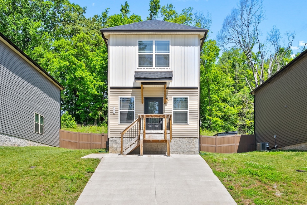 For Rent $1,350/month