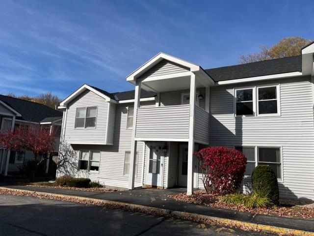 106 Park St unit 10, Bennington, VT 05201 - photo 1