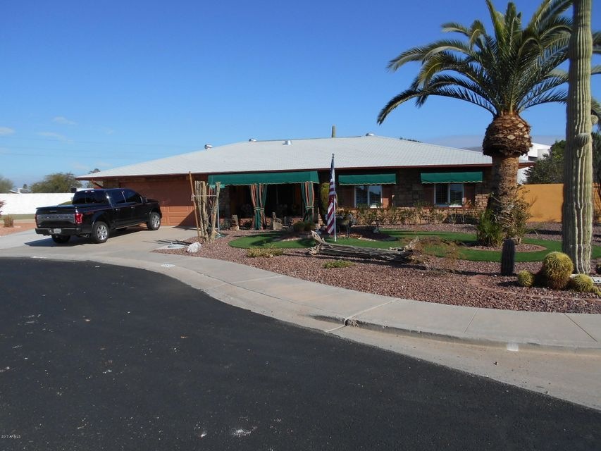 9502 W Briarwood Cir N, Sun City, AZ 85351 - photo 1