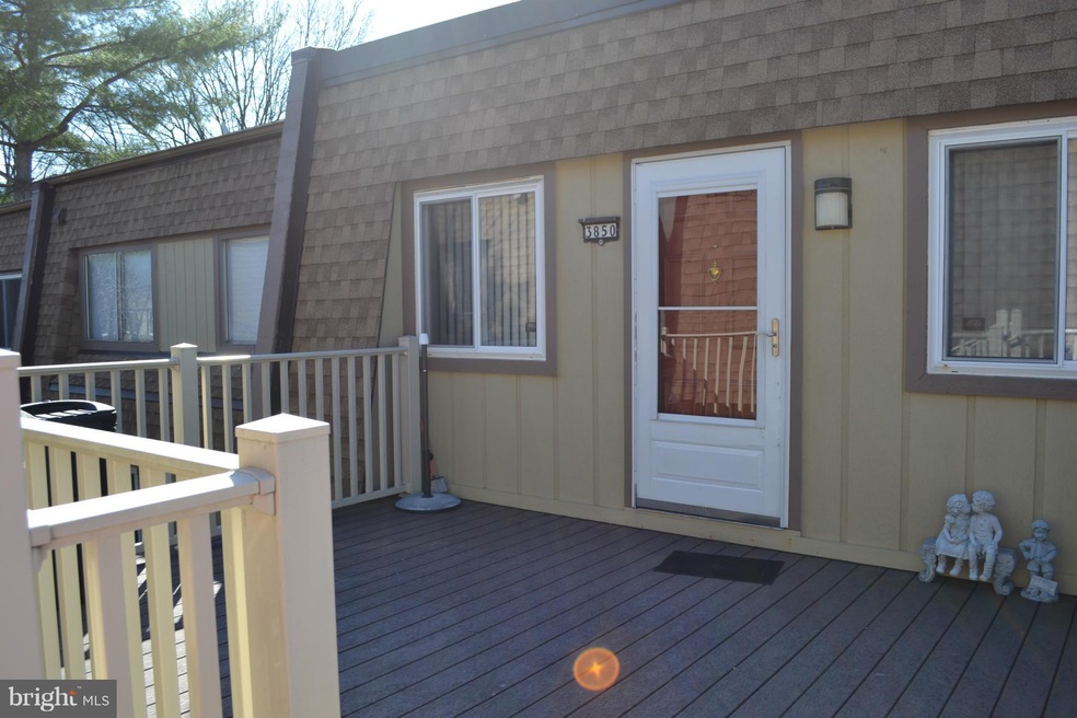 3850 Manzanita Place unit E, Alexandria, VA 22309 - photo 1