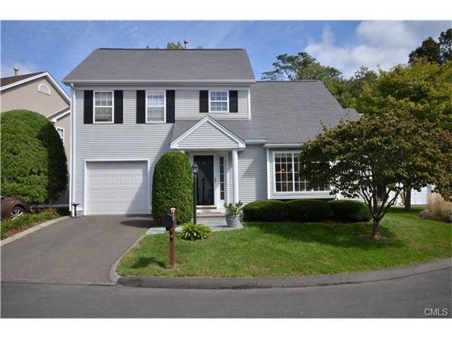 95 Intervale Rd unit 19, Stamford, CT 06905 - photo 1