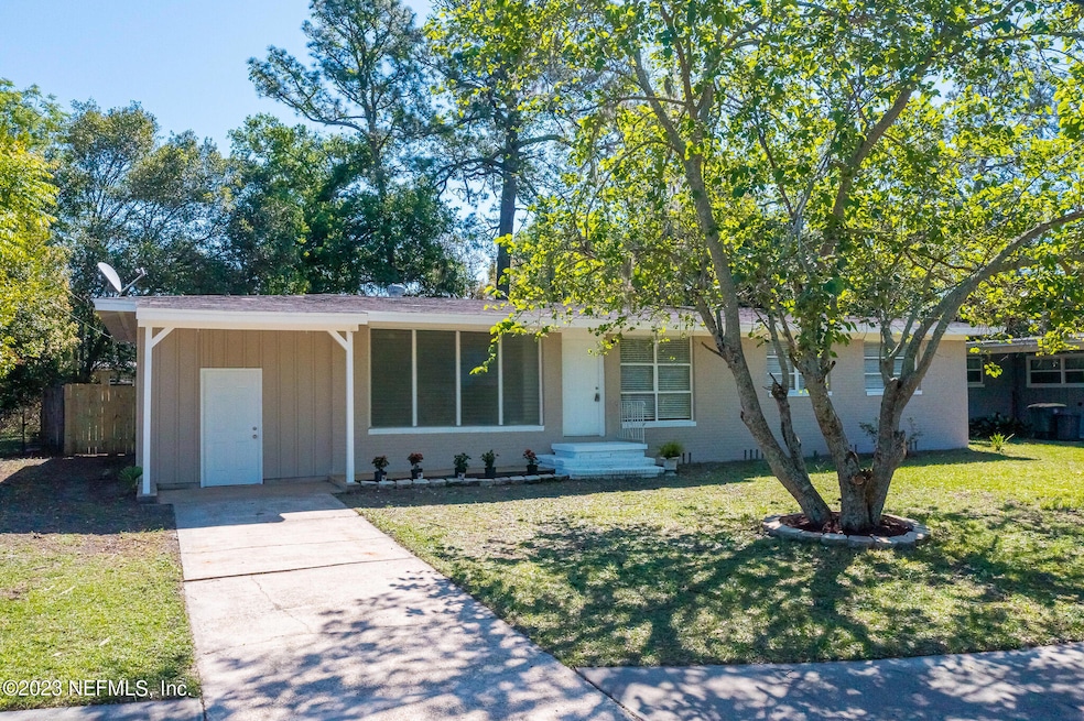617 Mandalay Rd, Jacksonville, FL 32216 - photo 1