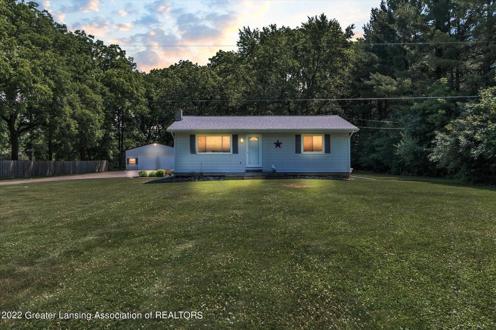 01-2107-S-Waverly-Rd-WindowStill-Real-Es
