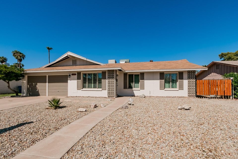 1924 E Loyola Dr, Tempe, AZ 85282 - photo 1