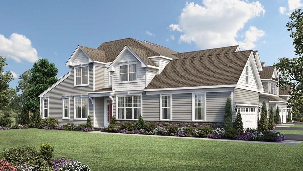 7 Richardson unit 264, Millis, MA 02054 - photo 1