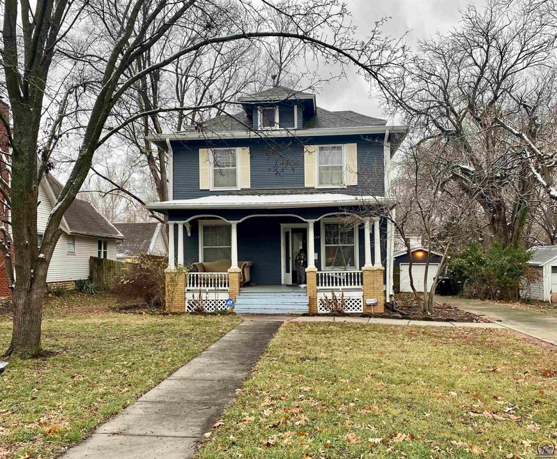1629 SW Webster Ave, Topeka, KS 66604 - photo 1