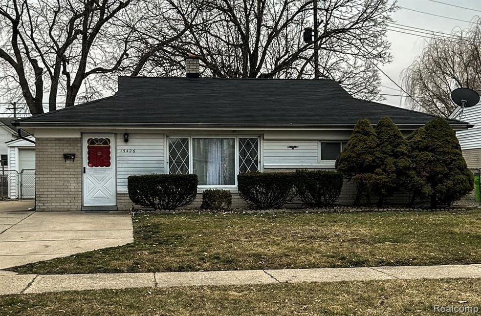 15426 Hill Ct, Roseville, MI 48066 - photo 1