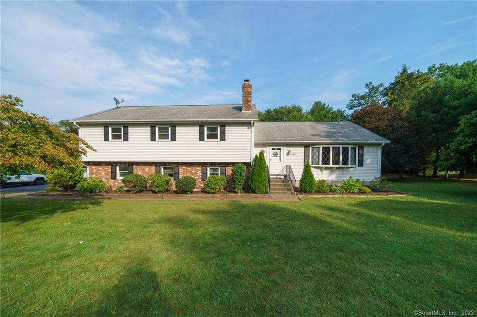 122 Washington Rd, Cromwell, CT 06416 - photo 1