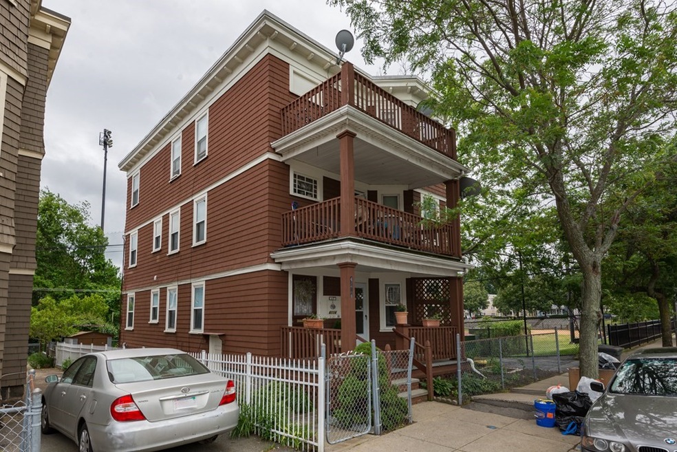 4114 Washington St, Roslindale, MA 02131 - photo 1