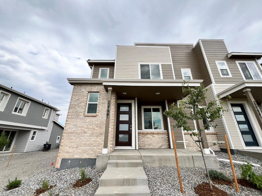 22798 E Tufts Place unit A, Aurora, CO 80016 - photo 1