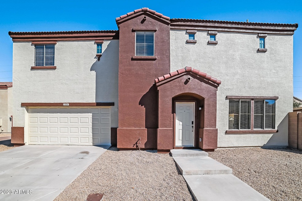 017-photo-front-view-13134110