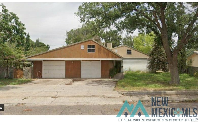 1012 E Lincoln Rd, Hobbs, NM 88240 - photo 1