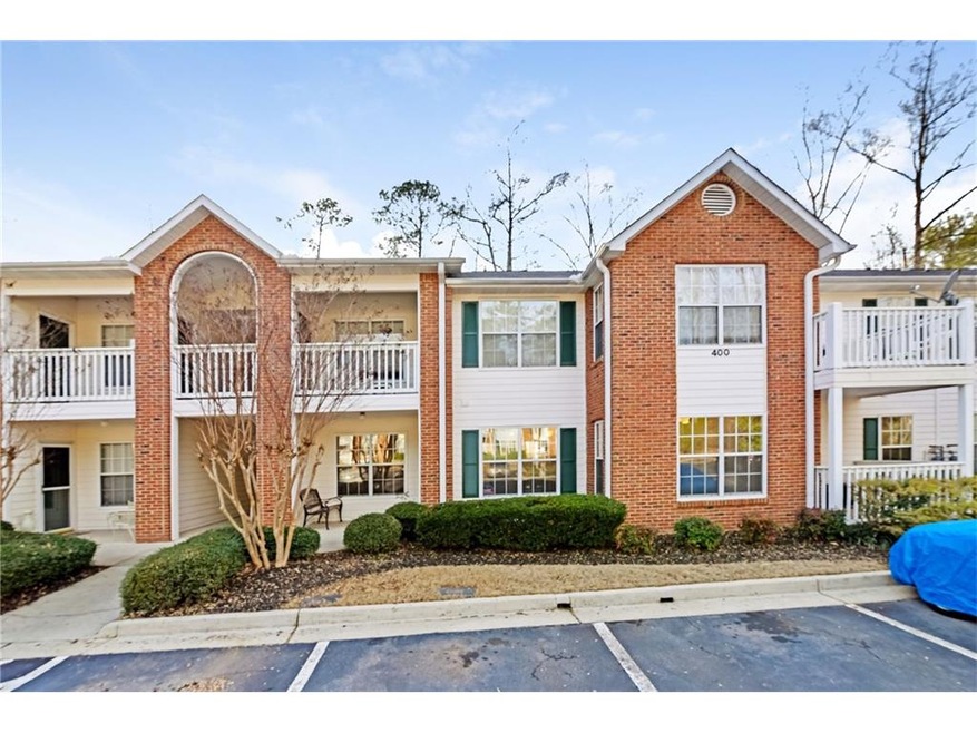 TWO BEDROOM CONDO IN HEMBREE CREEK