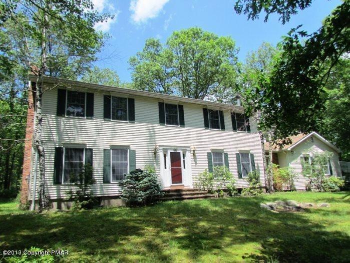 565 Lake Rd, Canadensis, PA 18325 - photo 1