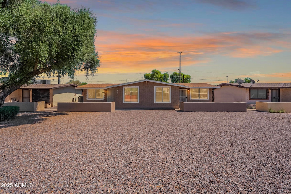 For Sale $449,900 • Co-Listing Agent