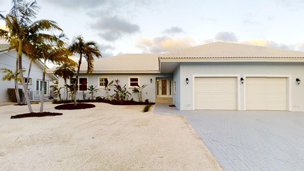140-13th-St-Key-Colony-Beach-01272022_12