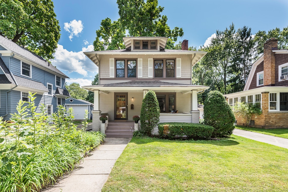 Under Contract $638,000
