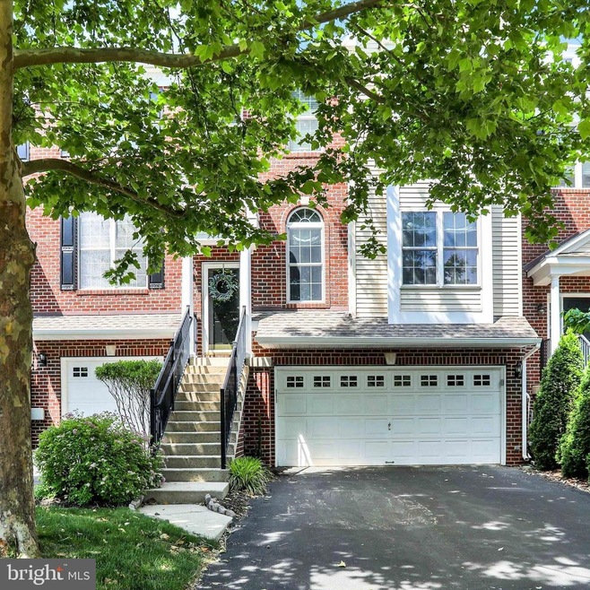 2434 Dorchester St W unit W, Furlong, PA 18925 - photo 1