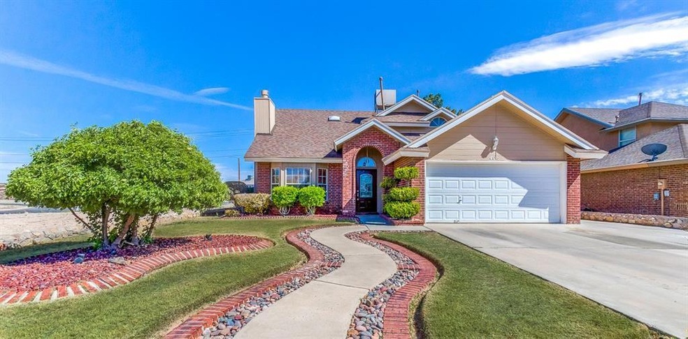 406 Brill Cir, Horizon City, TX 79928 - photo 1