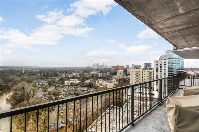 Panoramic skyline views are the best in the buildi