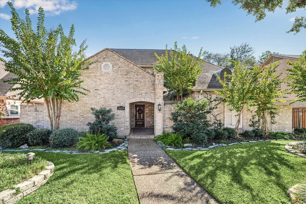 11415 Del Monte Dr, Houston, TX 77077 - photo 1