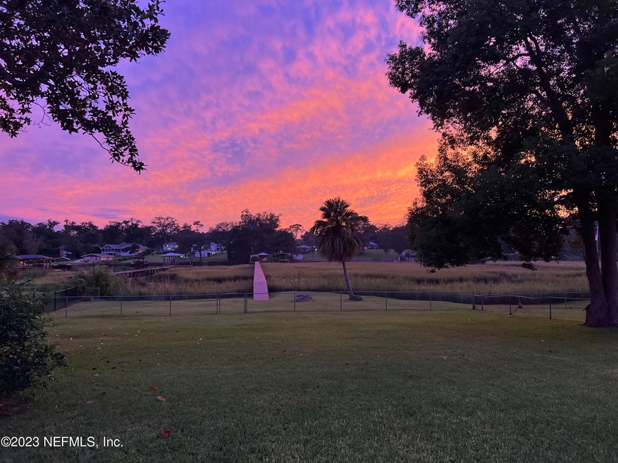 560 Bay Ridge Rd, Jacksonville, FL 32216 - photo 1