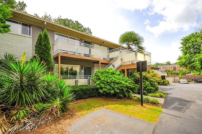 Riviera Terrace....Cool Mid Century Modern  4 Side