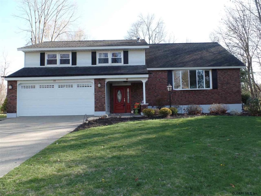 38 Cindy Crest Dr, Schenectady, NY 12306 - photo 1